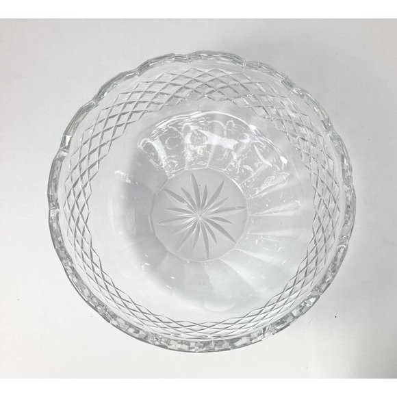 Vintage Cut-to Clear Large/Heavy Crystal Round Serving/Centerpiece Bowl, 8 1/2” - Picture 3 of 4